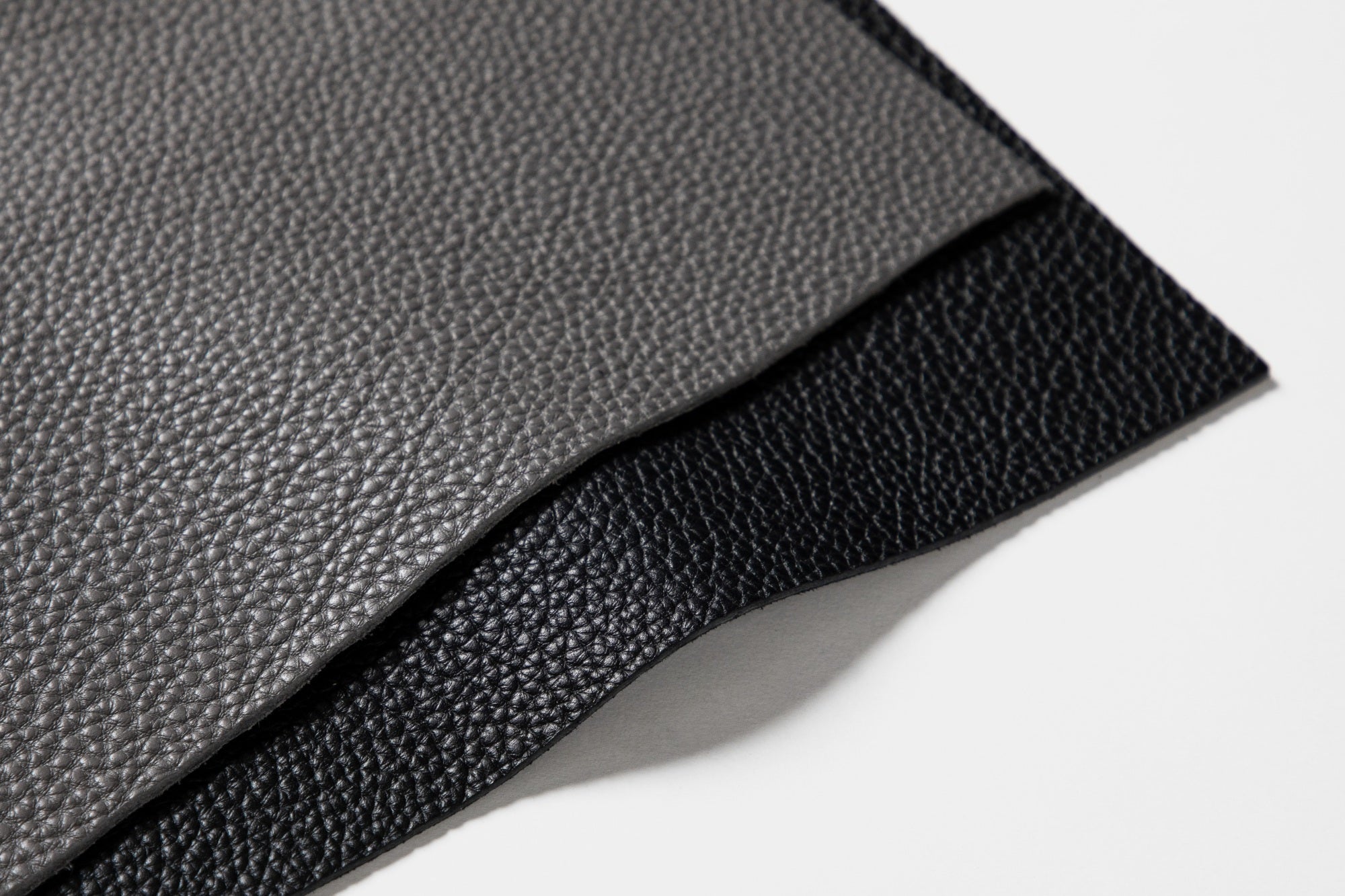 【美品】AKM SHRINK MAT OIL COW LEATHER AKM SHRINK LEATHER collection | HardiVague information