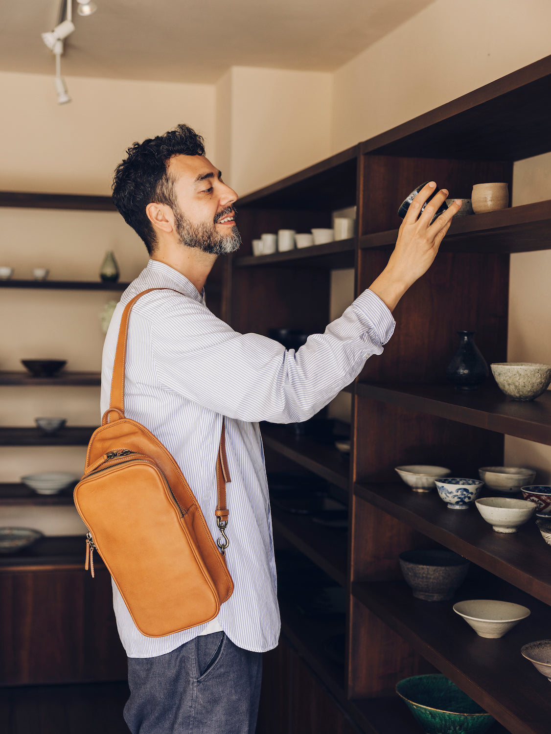 Tsuchiya Kaban's City Guide Vol.1 Kamakura Part 2 –Timeless