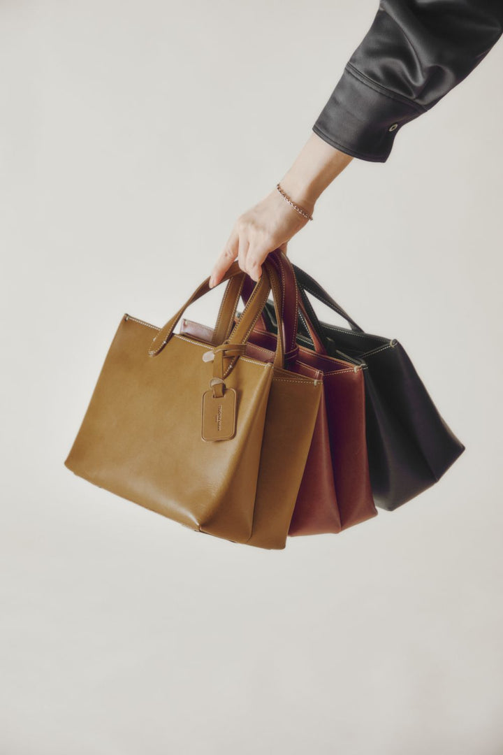 Diario Small Tote | Leather Tote | Tsuchiya Kaban –Timeless