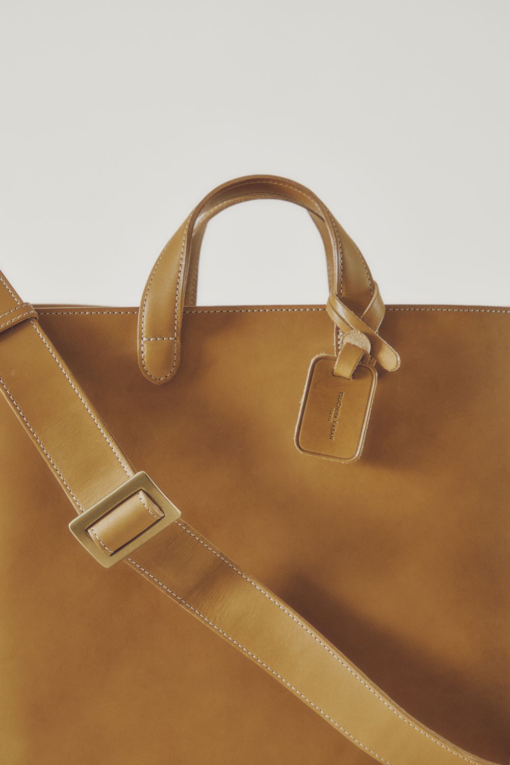 Diario 2Way Zip Medium Tote | Leather Tote | Tsuchiya Kaban