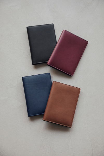 Steerhide (Nume Leather) Nume plus Passport Holder【Global Stores Exclusive】 in Black Made in Japan