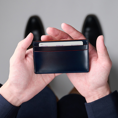 Cordovan Cordovan Card Holder in Navy × Brown Made in Japan