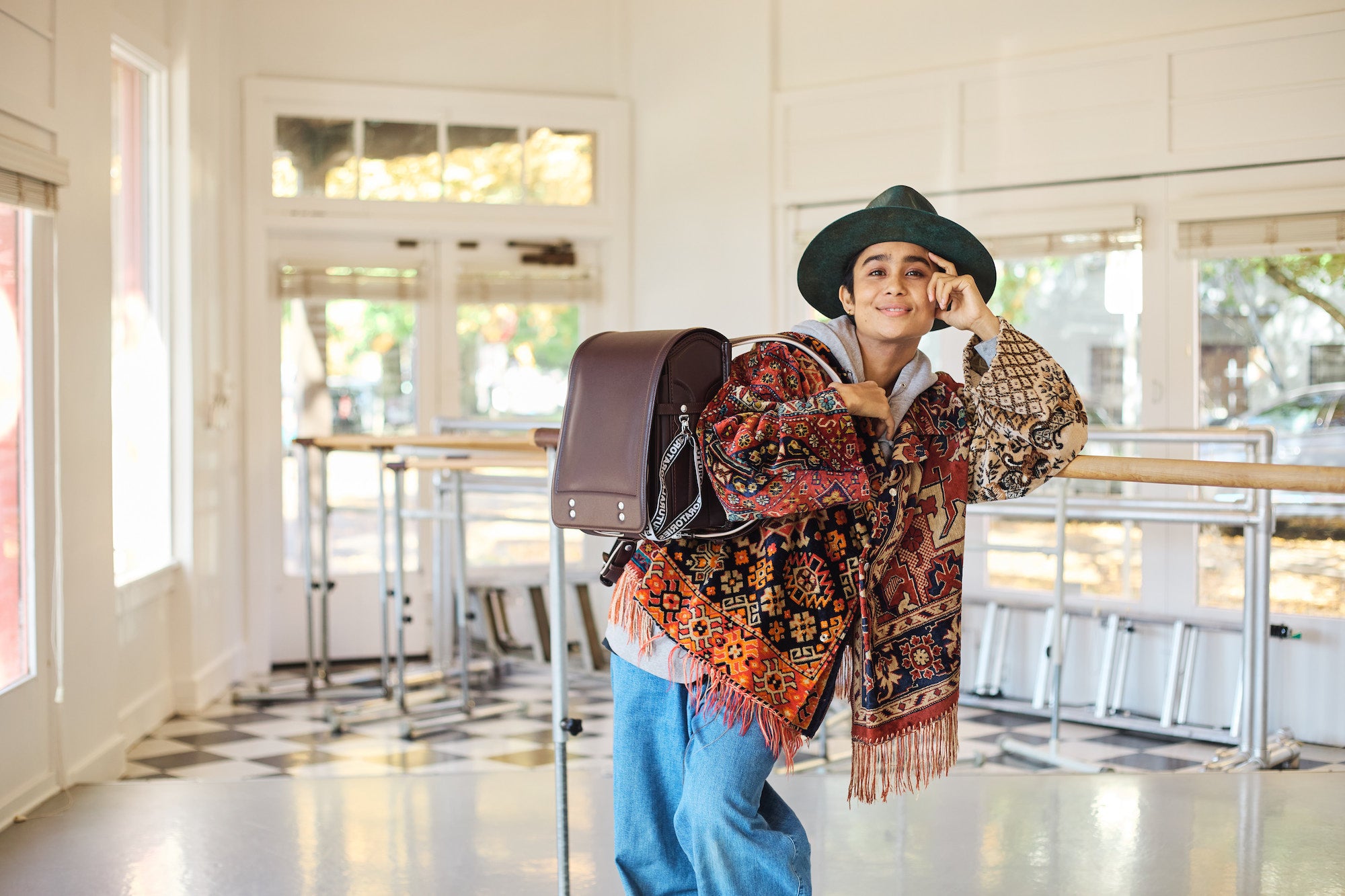 タペストリー tuyo UNO | Dancer & Director, Randoseru Backpack –Timeless Leather