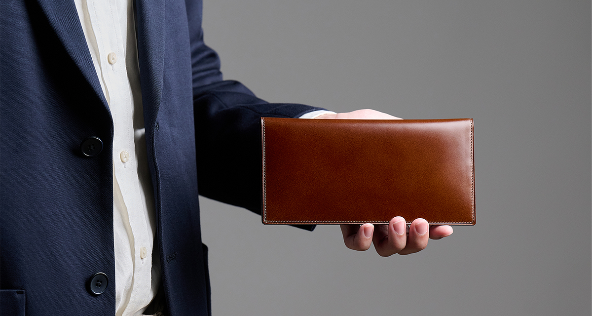 Timeless Wallets for the Modern Minimalist –Timeless Leather Designs ...