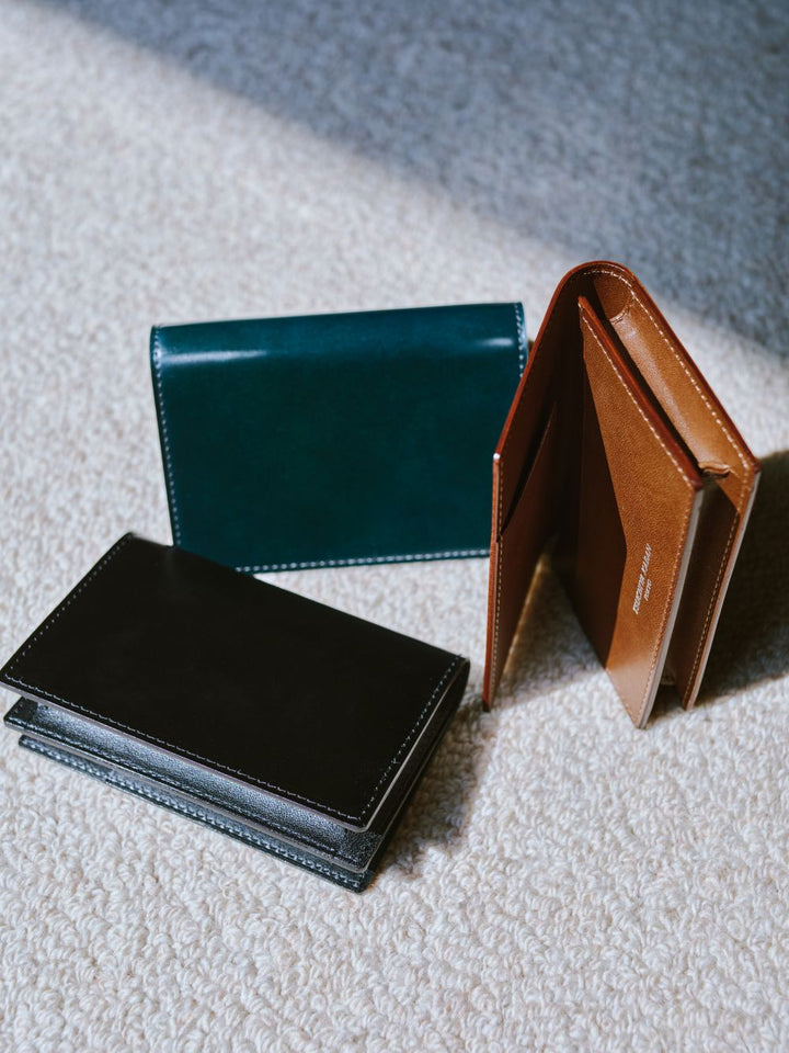 Cordovan Gusseted Card Case | Cordovan Leather Card Case