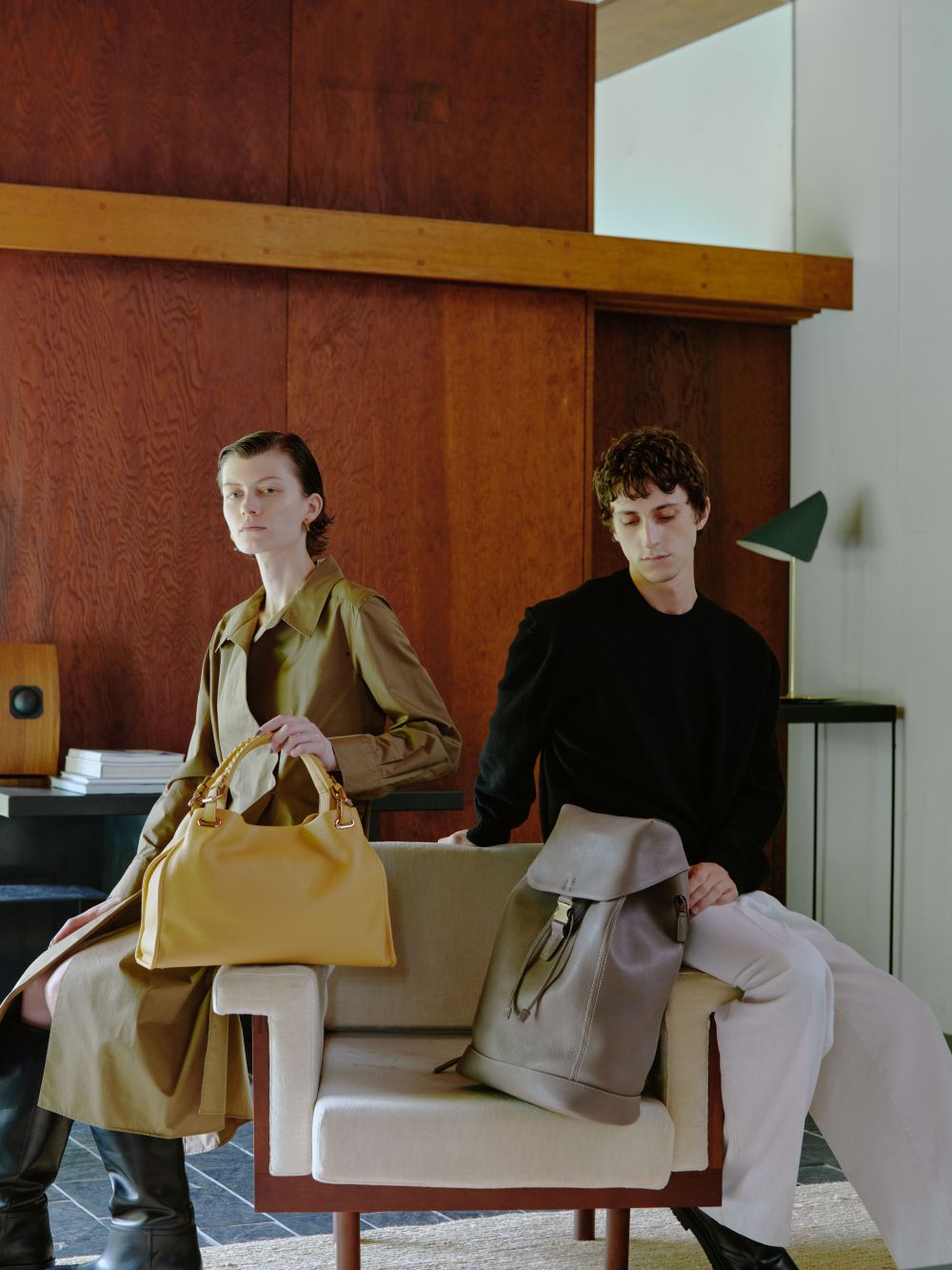 Clarte Arc Carry Tote