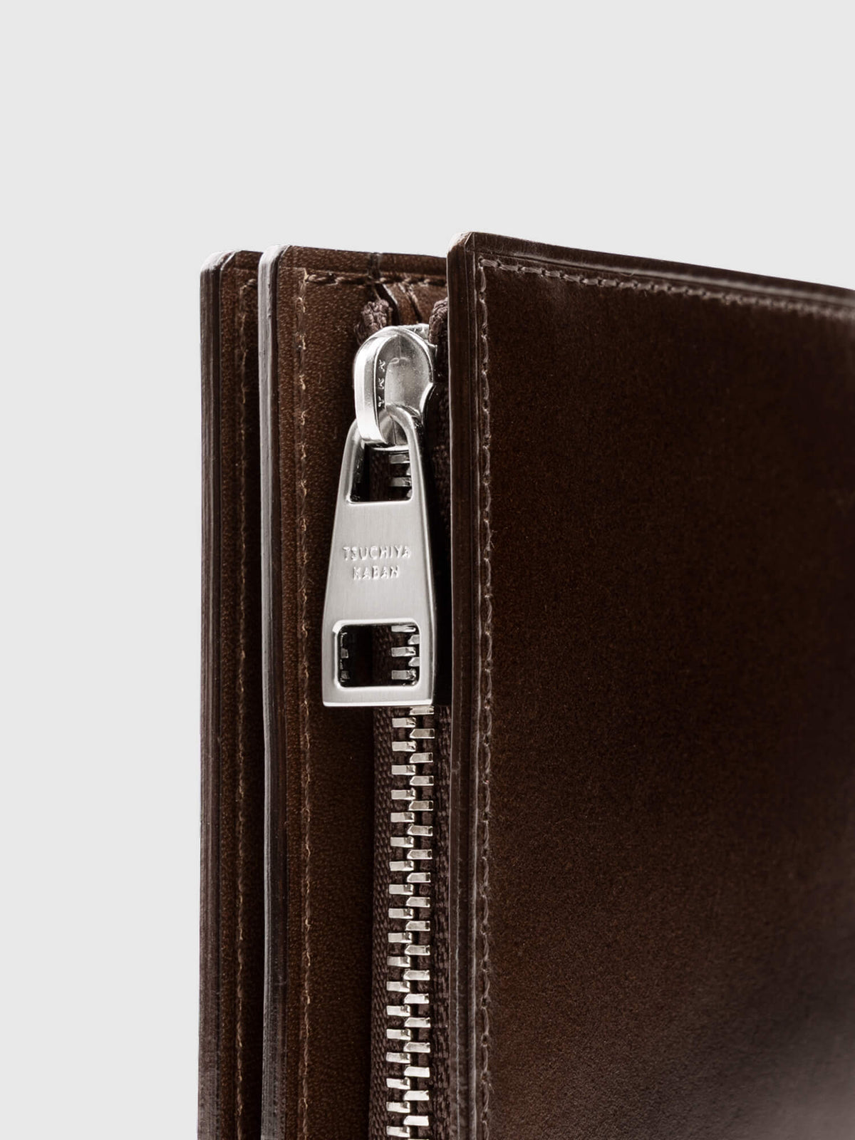 Cordovan Cordovan Compact Bifold Wallet in Havana Brown Made in Japan