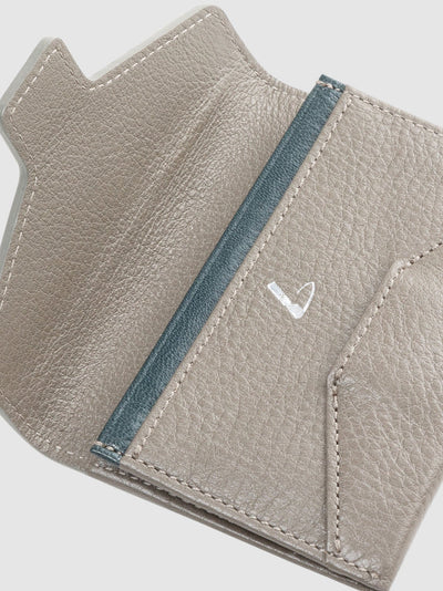 Cowhide  Clarte Envelope Card Case in Celadon Made in Japan