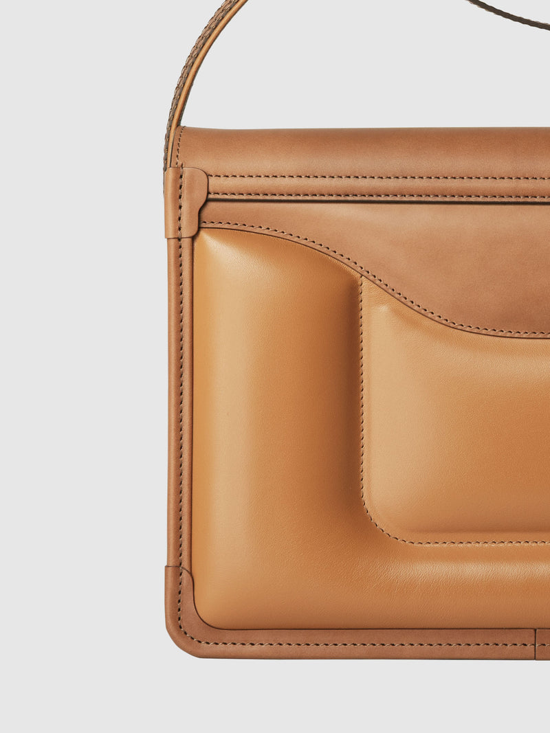 Bull Hide (Plain Nume Leather) 【SHINYAKOZUKA】BIG INVITATION WITH TSUCHIYA KABAN (ISSUE#7) in CAPPUCCINO Made in Japan