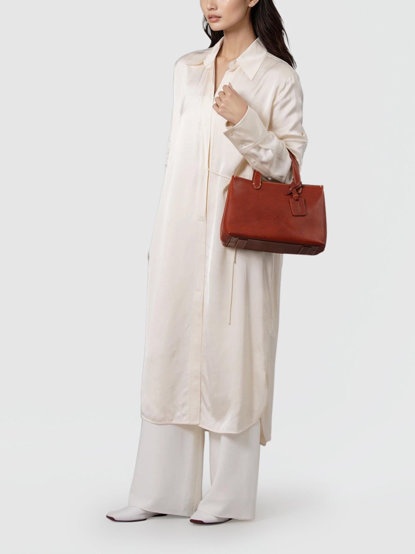 Diario Small Tote | Leather Tote | Tsuchiya Kaban –Timeless