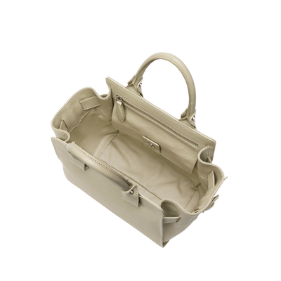 Steerhide (Medium Grain Leather) Editor Bloom Tote in Ecru Made in Japan