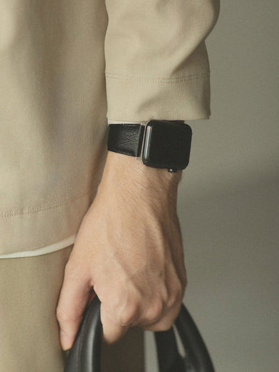 Steerhide (Medium Grain Leather) Editor Apple Watch Leather Band in Red Clay Made in Japan