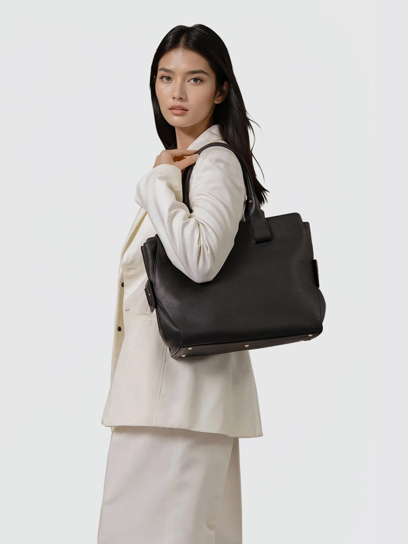 Steerhide (Medium Grain Leather) Editor Tote in Red Clay Made in Japan