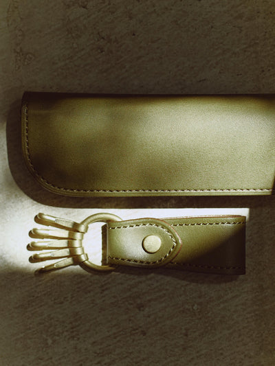 Steerhide  Nume Key Holder in Choco Made in Japan