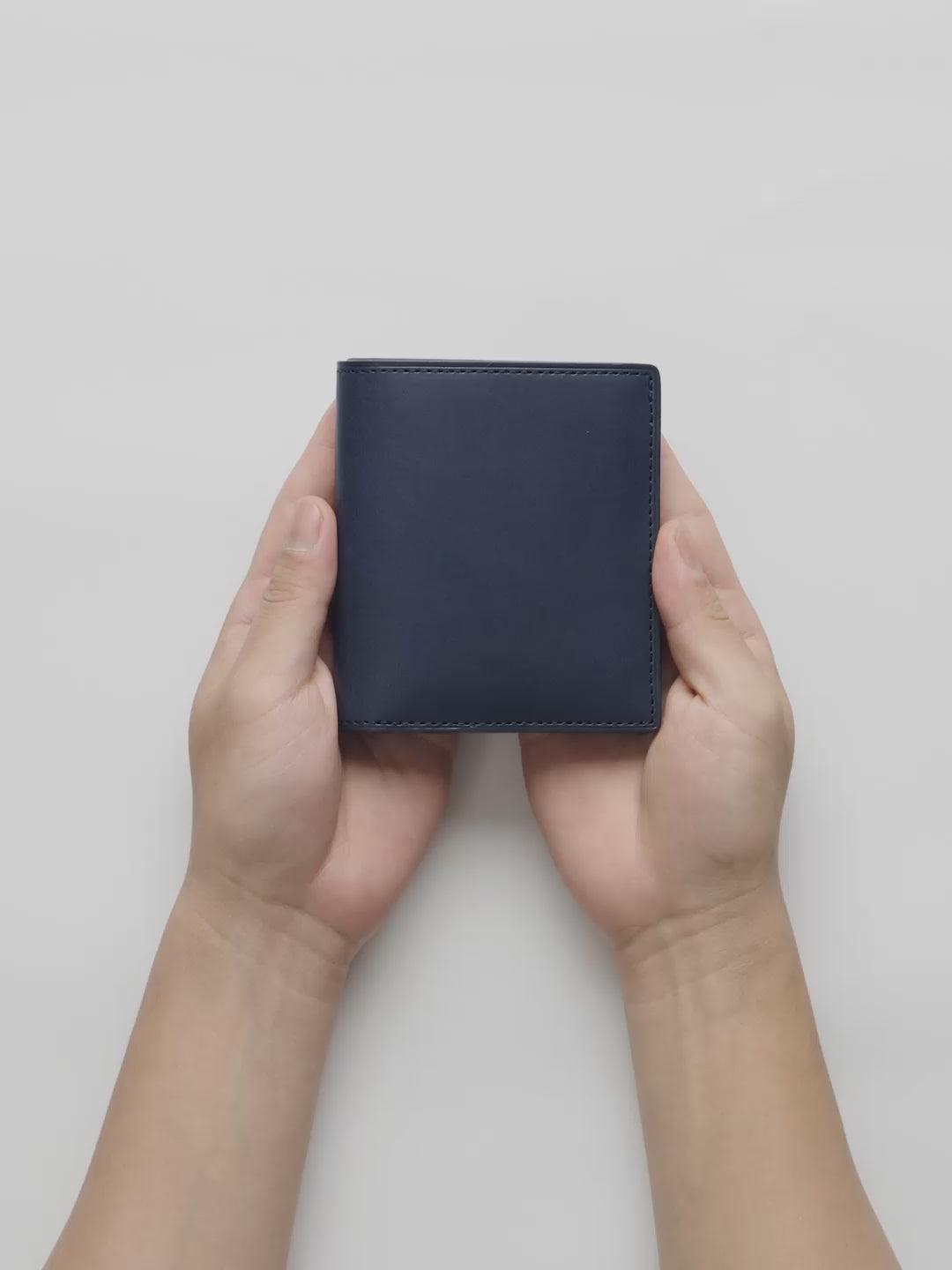 Steerhide  Nume plus Slim Wallet in Navy Made in Japan