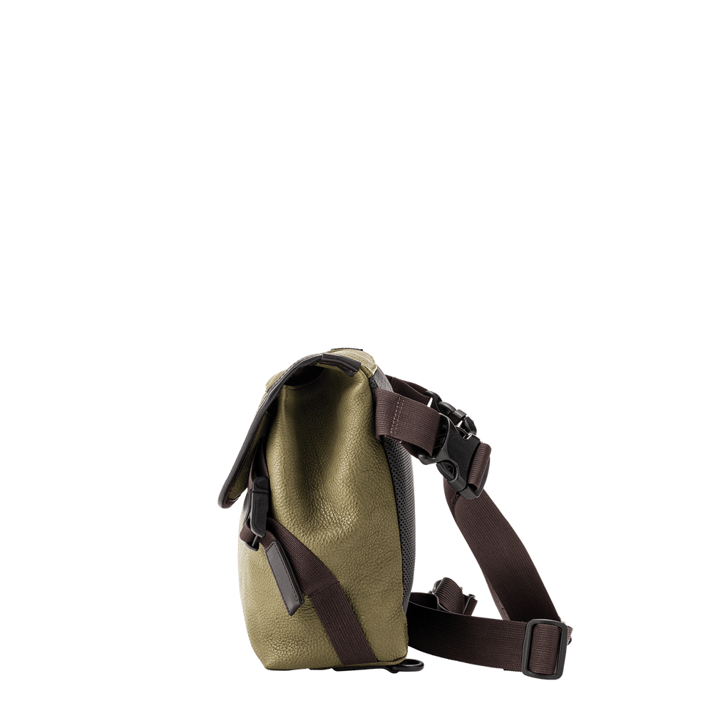 Steerhide  【Online Exclusive】Messenger Bag in Khaki Green Made in Japan