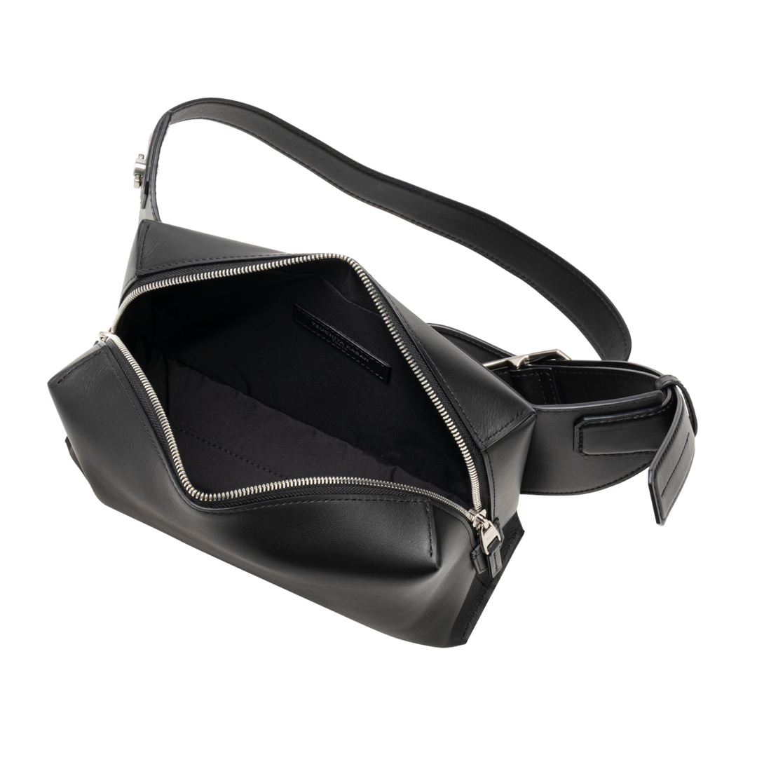 Straven Crossbody Bag | Leather Crossbody Bag | Tsuchiya Kaban