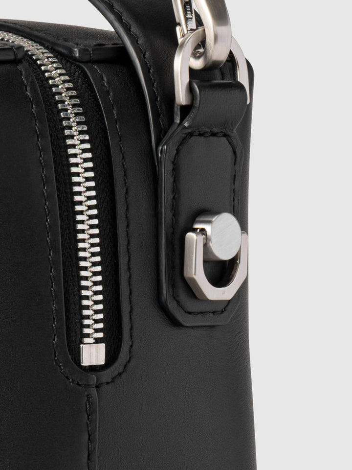 Straven Top Handle Crossbody | Leather Shoulder Bag | Tsuchiya