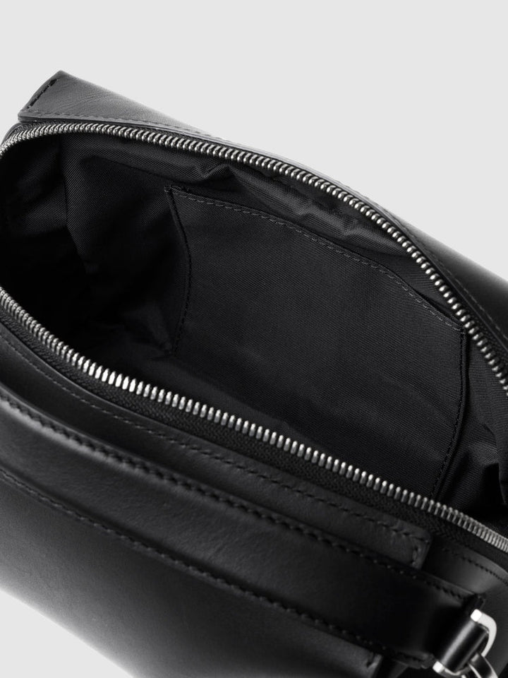 Straven Top Handle Crossbody | Leather Shoulder Bag | Tsuchiya