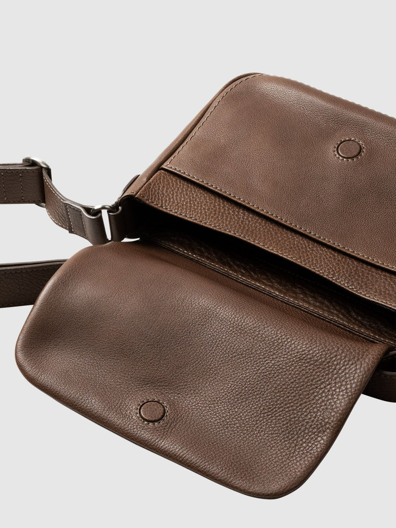 Steerhide (Soft Nume Leather) Tone Nume Medium Shoulder in Stone Made in Japan