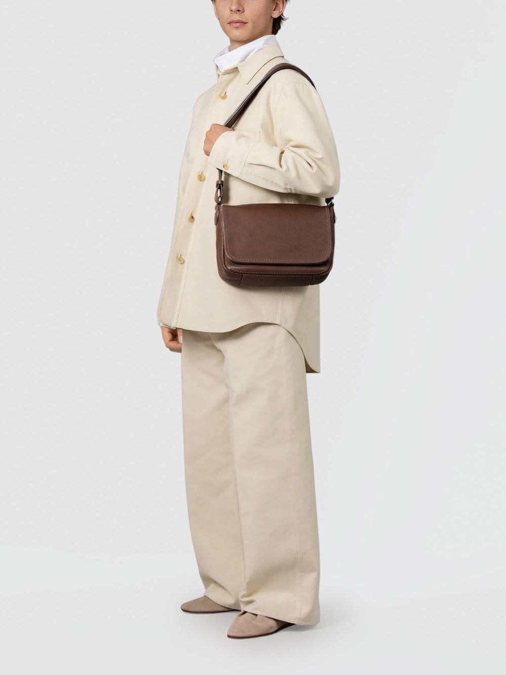 Steerhide (Soft Nume Leather) Tone Nume Medium Shoulder in Stone Made in Japan