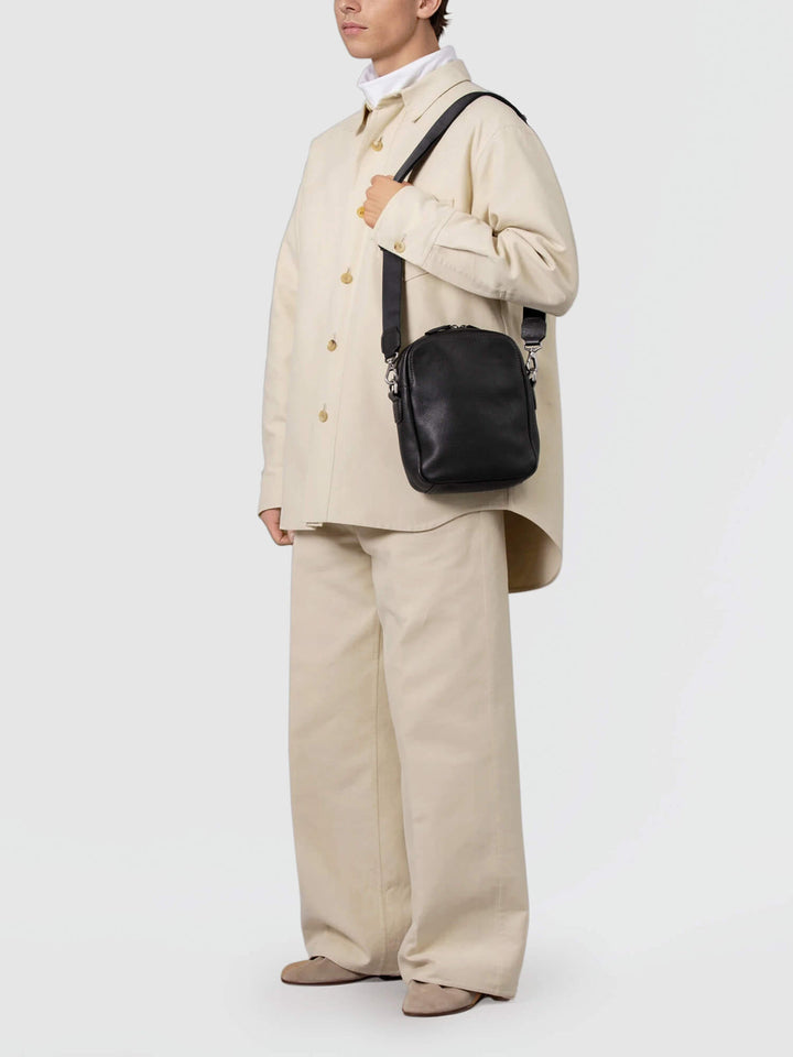 土屋鞄 TONE OILNUME トーンオイルヌメ ボディ ウェストバッグ Tone Nume Box Shoulder Bag | Nume Leather Shoulder Bag | Tsuchiya
