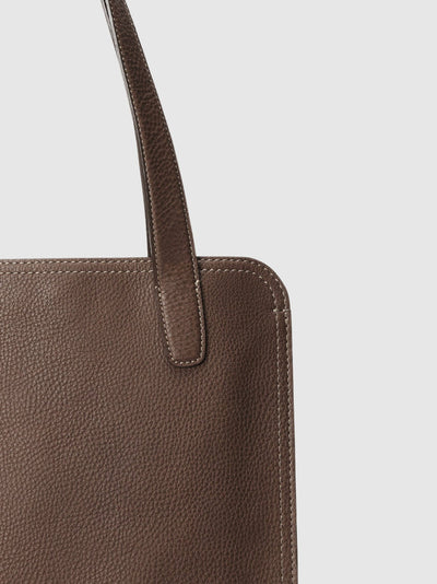 Steerhide (Soft Nume Leather) Tone Nume Slim Tote in Stone Made in Japan