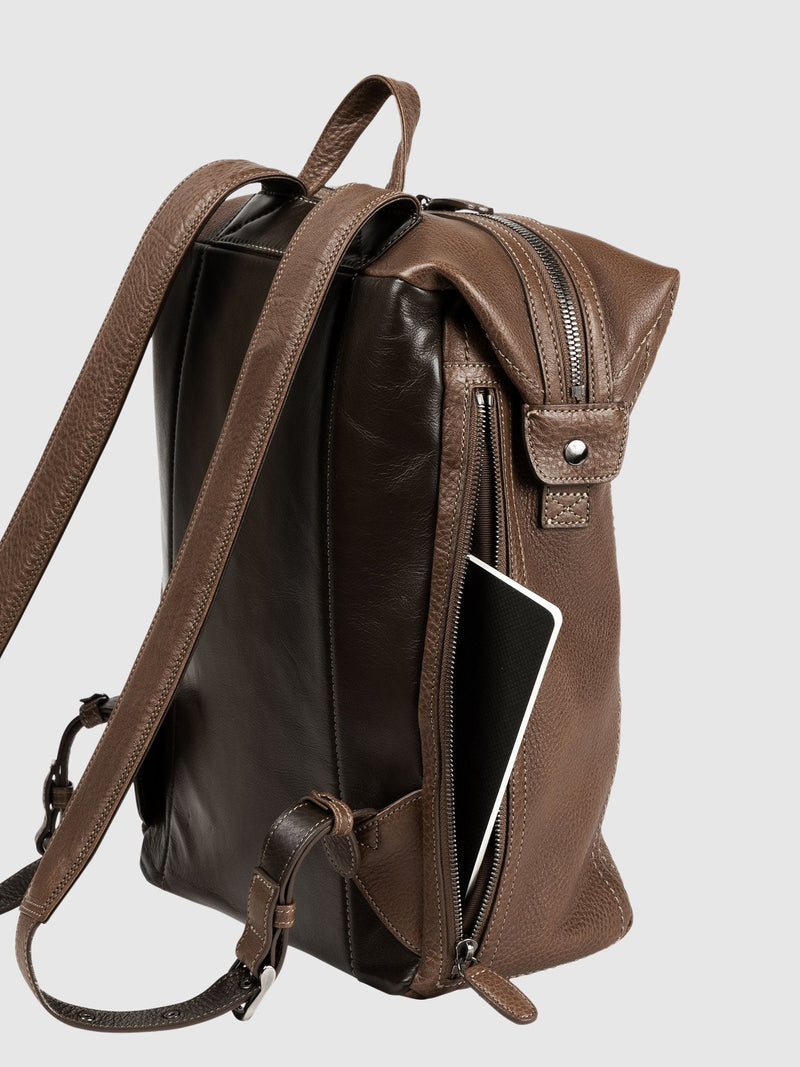 Steerhide (Soft Nume Leather) Tone Nume Medium Backpack in Stone Made in Japan