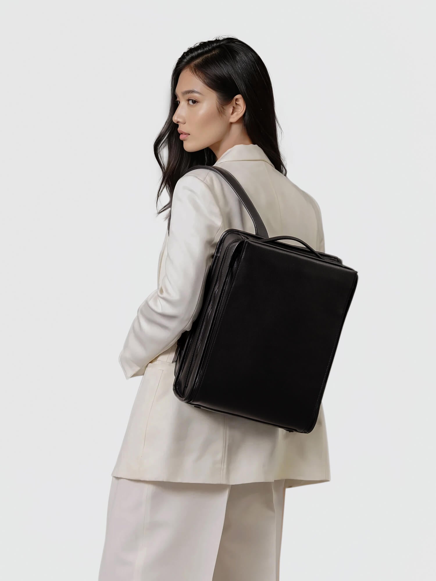 Vainno Medium Square Backpack Waterproof | Waterproof Leather Backpack