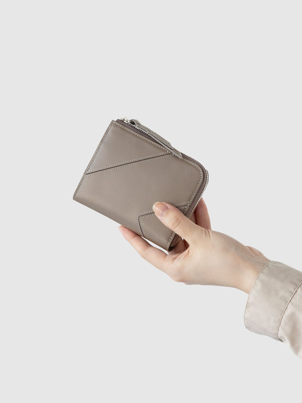 小物 ptja T Logo L Zip Wallet with Keychain | Leather Wallet | Tsuchiya