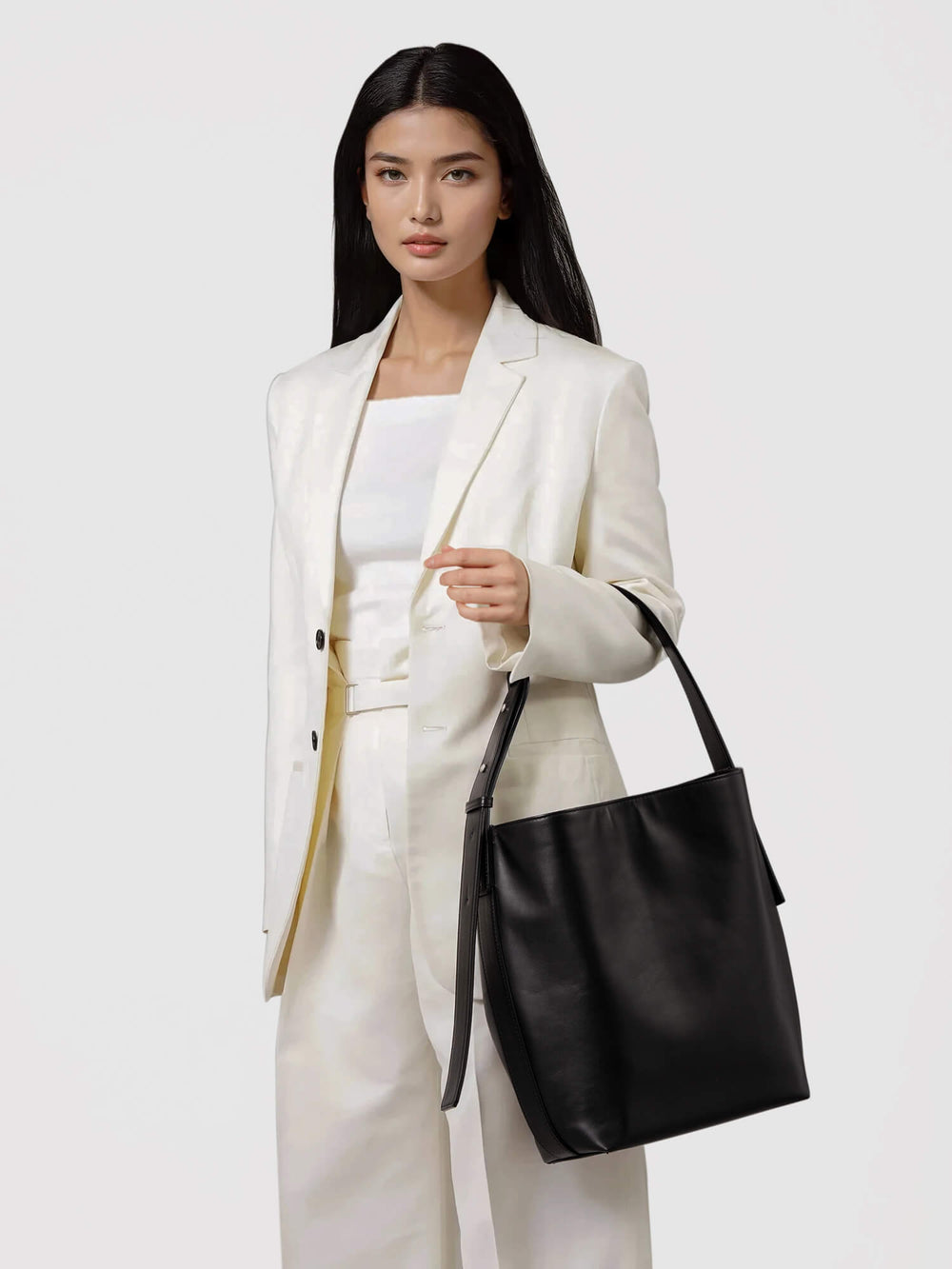 Steerhide (High-Gloss Leather) Atlow Medium Bucket Tote in Mocha Made in Japan