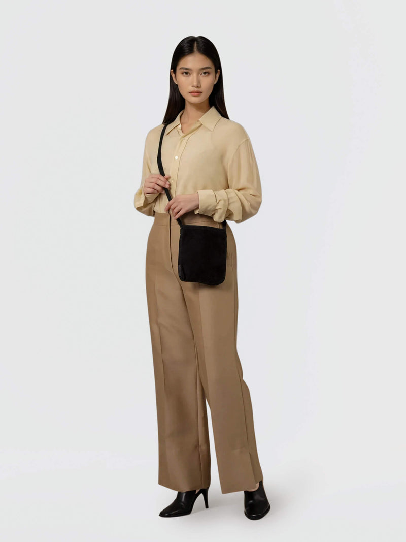 Pig Suede (Soft Pig Suede) Suede Mini Shoulder in Blue Made in Japan